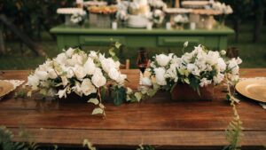 Hölzerne Hochzeit (5. Hochzeitstag): Bedeutung, Bräuche, Geschenke