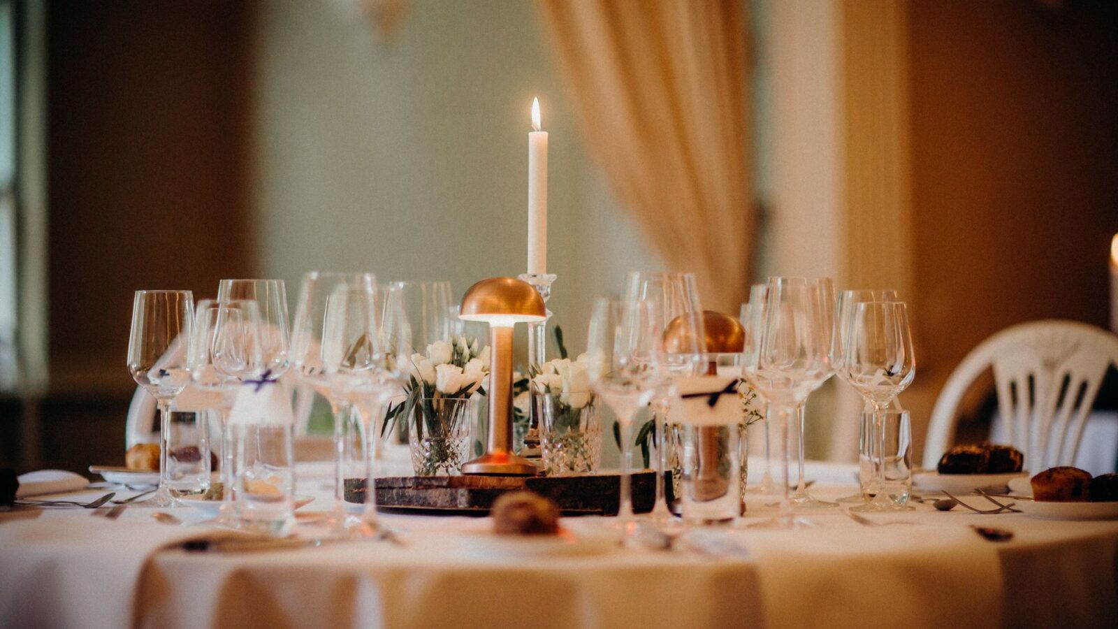 Silberhochzeit (25. Hochzeitstag): Bedeutung, Bräuche, Geschenke